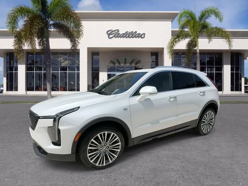 Certified 2024 Cadillac XT4 Premium Luxury FWD image 6