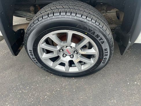 Used 2018 GMC Sierra 1500 Denali w/ Denali Ultimate Package AWD/4WD image 11