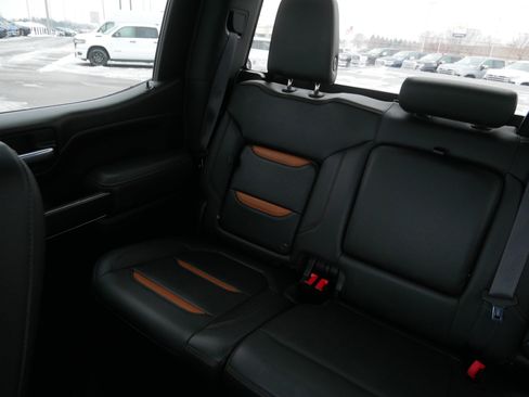 Used 2021 GMC Sierra 1500 AT4 image 12