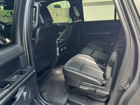 Used 2021 Ford Expedition Max XLT AWD/4WD image 13
