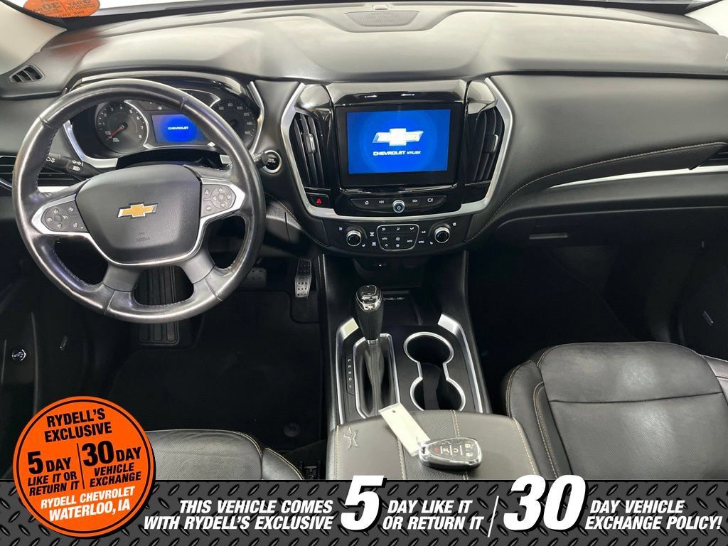 Used 2019 Chevrolet Traverse Premier w/ Redline Edition AWD/4WD image 18