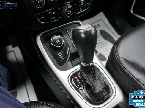 Used 2018 Jeep Compass Latitude w/ Popular Equipment Group AWD/4WD image 36