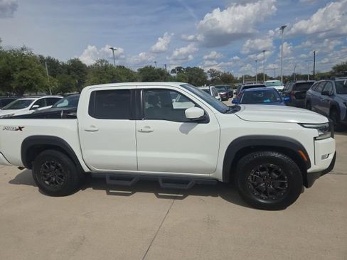 Used 2022 Nissan Frontier Pro-X w/ Pro-X Premium Package RWD image 2