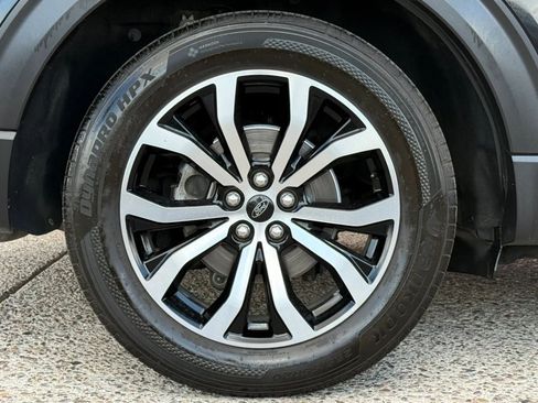 Used 2020 Ford Explorer ST w/ Premium Technology Package AWD/4WD image 26