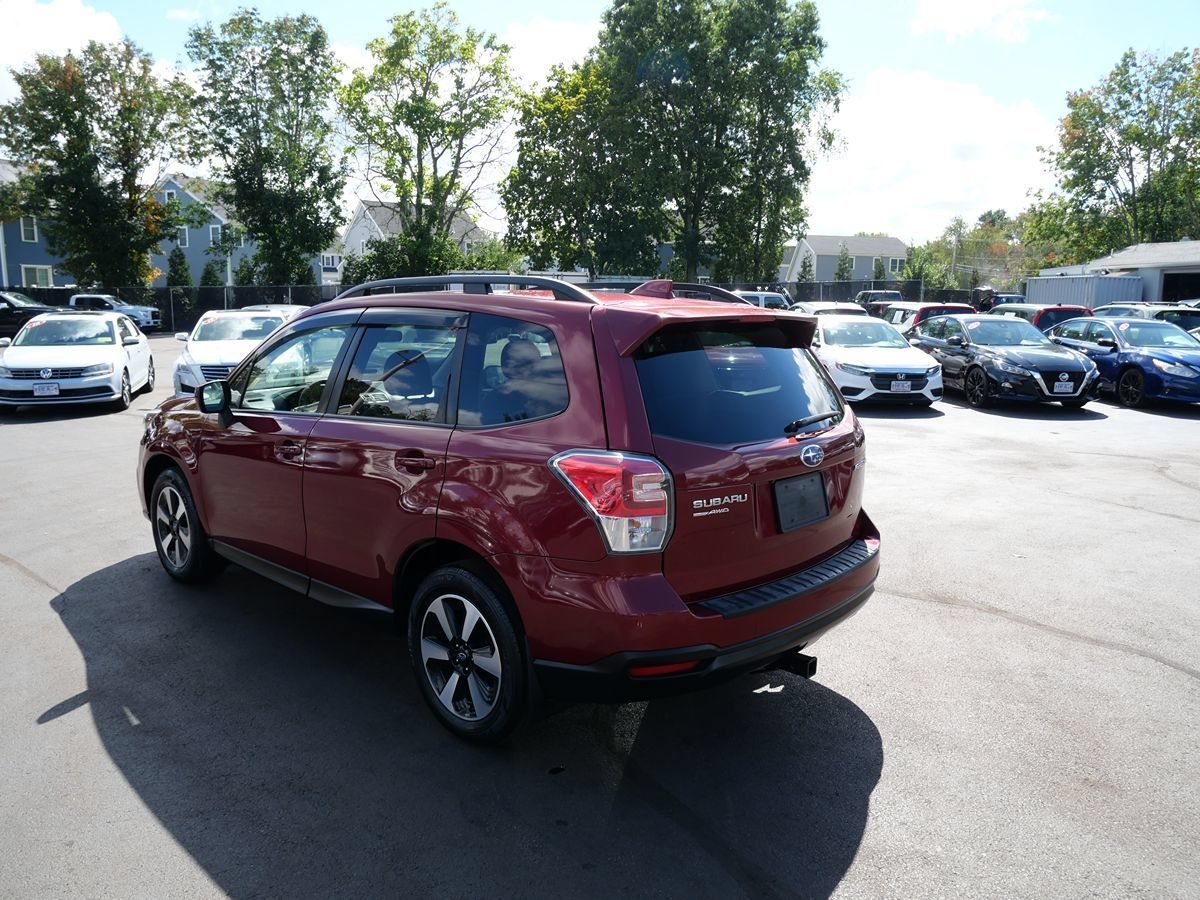 Used 2018 Subaru Forester 2.5i Premium w/ All-Weather Package AWD/4WD image 5