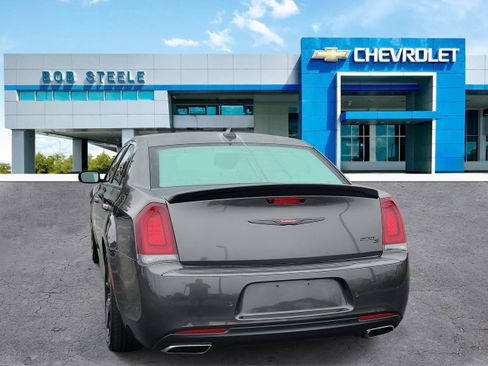 Used 2023 Chrysler 300 S w/ Comfort Group image 4