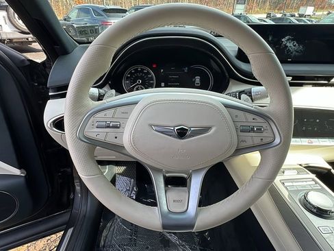 Used 2025 Genesis Electrified GV70 Advanced image 27
