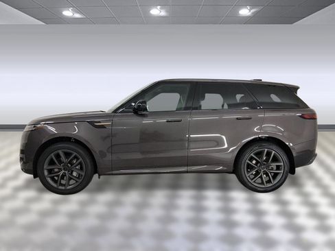 New 2026 Land Rover Range Rover Sport SE image 2