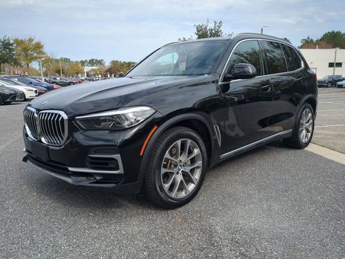 Certified 2022 BMW X5 xDrive40i image 2