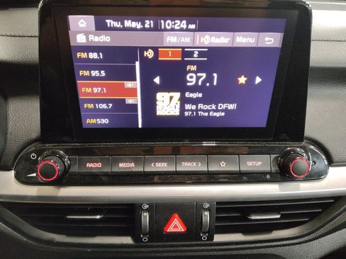 Used 2023 Kia Forte LXS FWD image 25