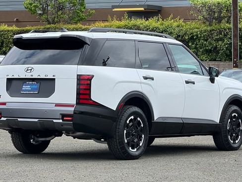 Certified 2026 Hyundai Palisade XRT Pro AWD/4WD image 5