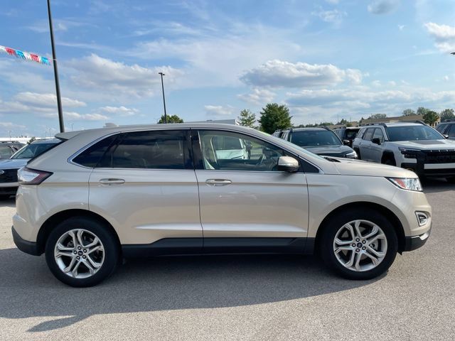 Used 2017 Ford Edge Titanium w/ Technology Package AWD/4WD image 6