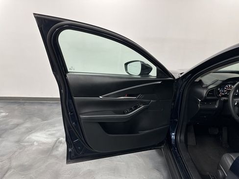 Certified 2025 MAZDA CX-30 AWD 2.5 S w/ Select Sport Pkg image 10