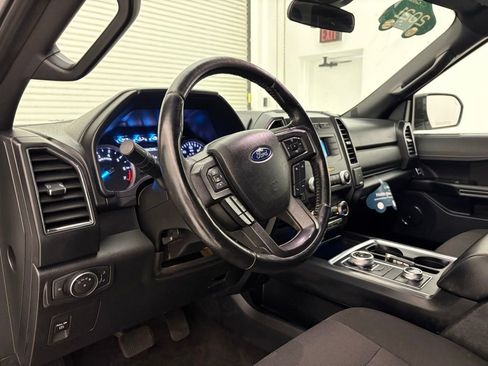 Used 2021 Ford Expedition Max XL AWD/4WD image 2