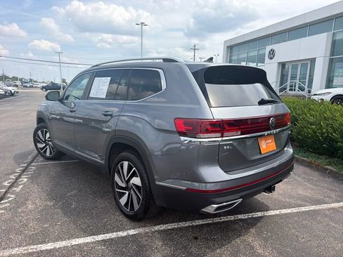 Certified 2025 Volkswagen Atlas SEL AWD/4WD image 8