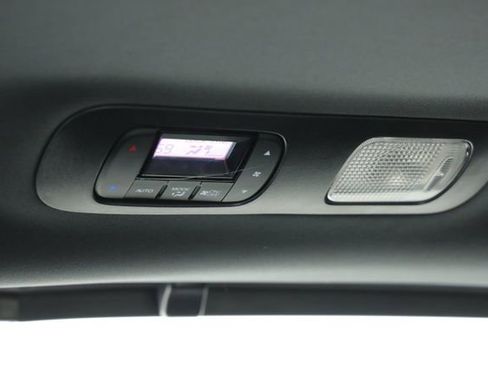 Used 2025 Honda Odyssey Sport-L image 33