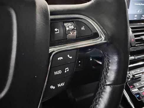 Used 2019 Lincoln Navigator Reserve AWD/4WD image 28