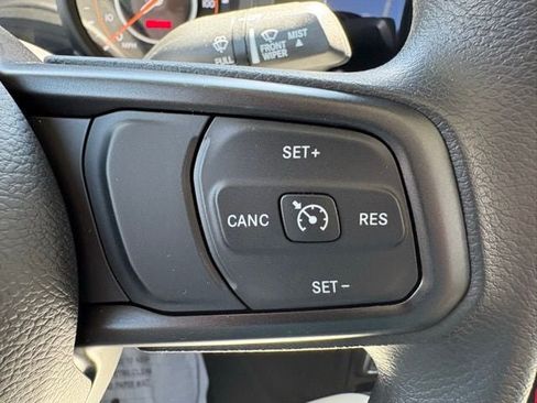 New 2026 Jeep Gladiator Sport AWD/4WD image 18