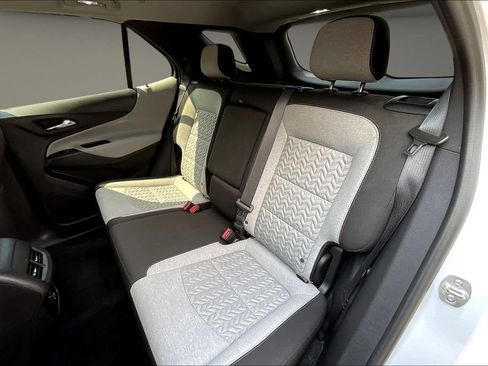 Used 2024 Chevrolet Equinox LS w/ LS Convenience Package FWD image 26