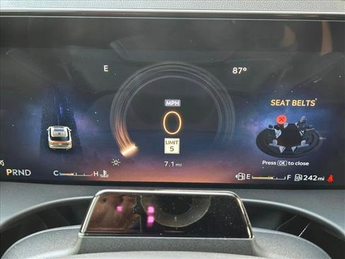 New 2025 Lincoln Aviator 2WD w/ Equipment Group 101A image 10