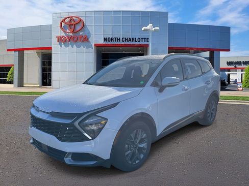 Used 2023 Kia Sportage SX image 6