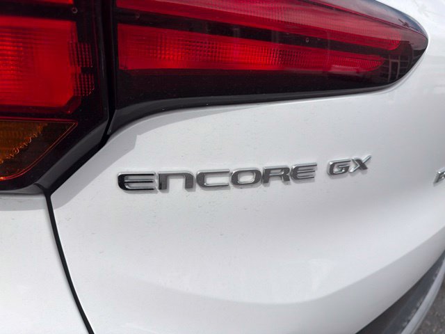 Used 2025 Buick Encore GX Preferred FWD image 25