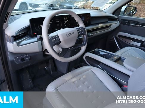 Used 2024 Kia EV9 Wind image 10
