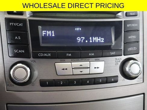 Used 2013 Subaru Outback 2.5i Premium AWD/4WD image 23