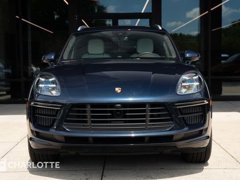 Used 2021 Porsche Macan Turbo AWD/4WD image 4