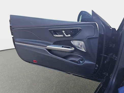 Used 2025 Mercedes-Benz CLE 53 AMG 4MATIC Coupe image 28