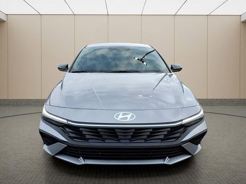 New 2026 Hyundai Elantra Sport FWD image 4