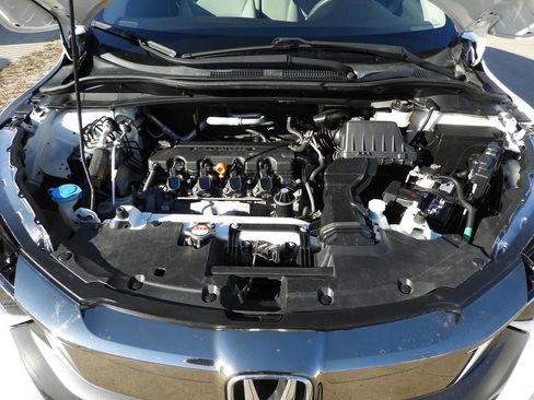 Used 2020 Honda HR-V LX image 44