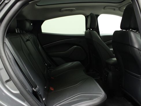 Used 2023 Ford Mustang Mach-E Premium image 16