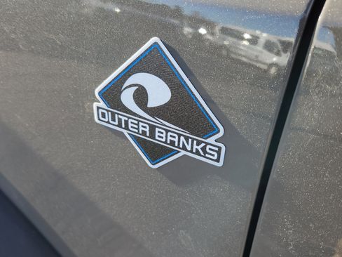 New 2025 Ford Bronco Outer Banks image 21