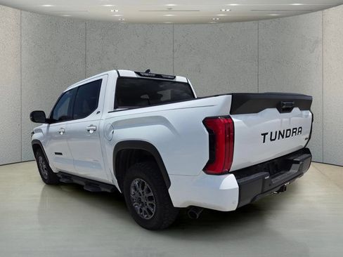 Used 2025 Toyota Tundra SR5 w/ SR5 Premium Package RWD image 7