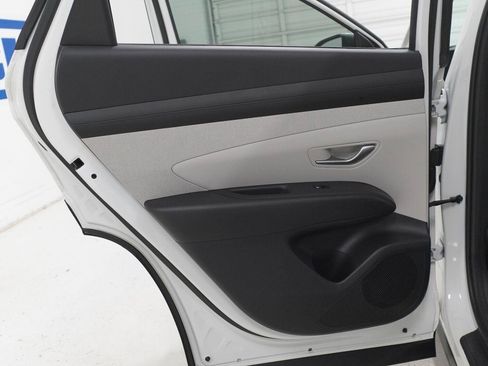 Used 2025 Hyundai Tucson SEL FWD image 28