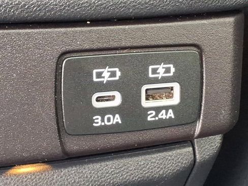 Certified 2023 Subaru Ascent Limited w/ Technology Package image 12