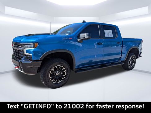 Used 2022 Chevrolet Silverado 1500 ZR2 w/ Technology Package image 8