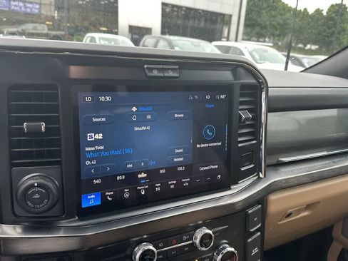 Used 2025 Ford F250 Lariat w/ Lariat Ultimate Package image 47