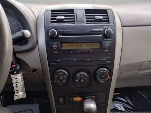 Used 2010 Toyota Corolla LE FWD image 23