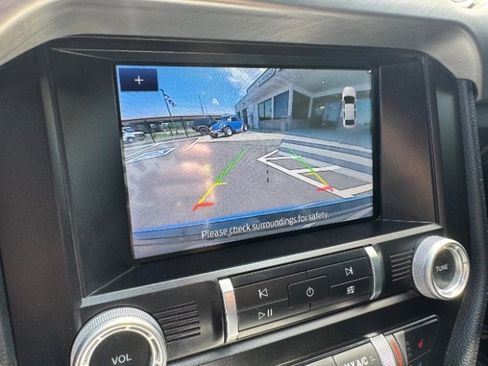 Used 2022 Ford Mustang GT Premium image 30