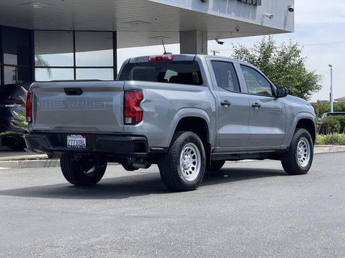 Used 2024 Chevrolet Colorado W/T RWD image 6