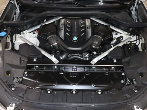 Used 2022 BMW X5 M50i w/ Executive Package AWD/4WD image 27
