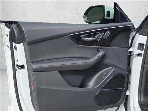 New 2026 Audi Q8 Premium Plus image 13