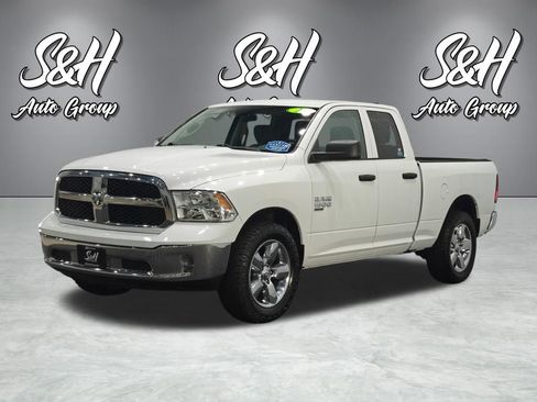 Used 2019 RAM 1500 ST w/ SXT Plus Group AWD/4WD image 10