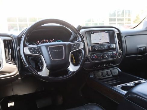 Used 2018 GMC Sierra 1500 Denali image 37