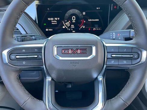 New 2026 GMC Yukon Elevation image 22