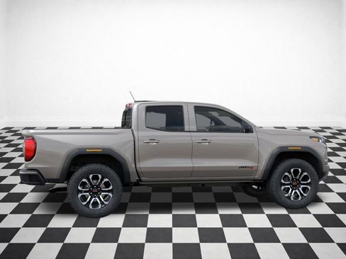 New 2026 GMC Canyon AT4 w/ AT4 Premium Package AWD/4WD image 34