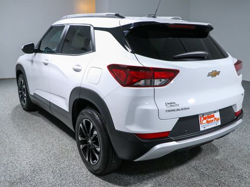 Used 2021 Chevrolet TrailBlazer LT FWD image 9