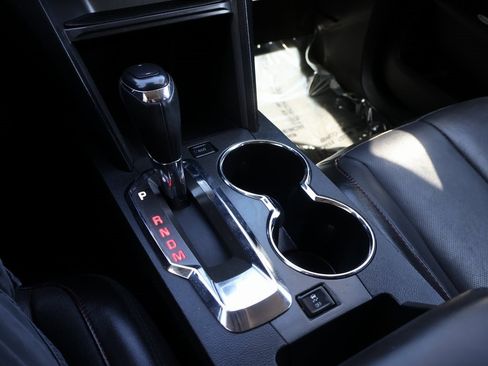 Used 2017 GMC Terrain SLT w/ Open Road Package image 40